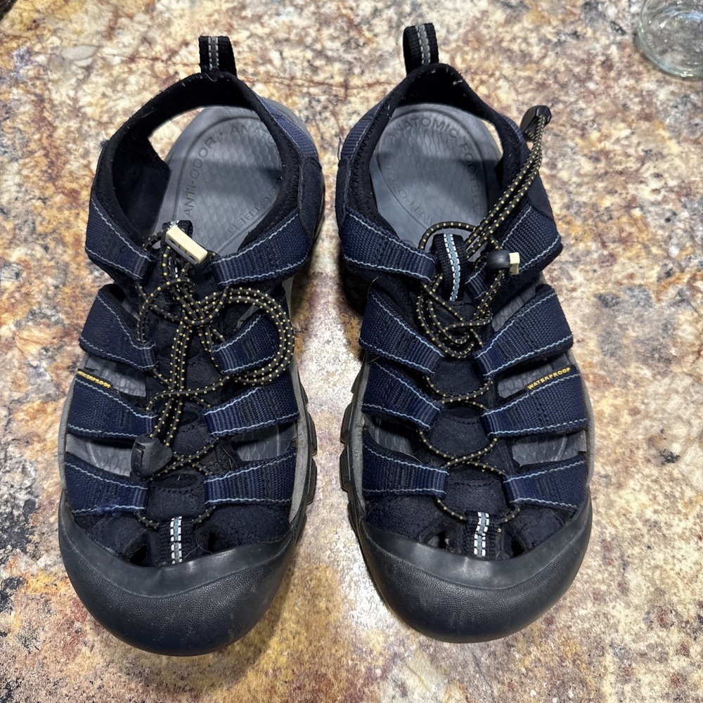 Keen Newport H2 Sandals Women's 9 Navy Waterproof Hiking Closed Toe Water Shoes